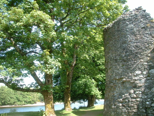 Old Inverlochy castle