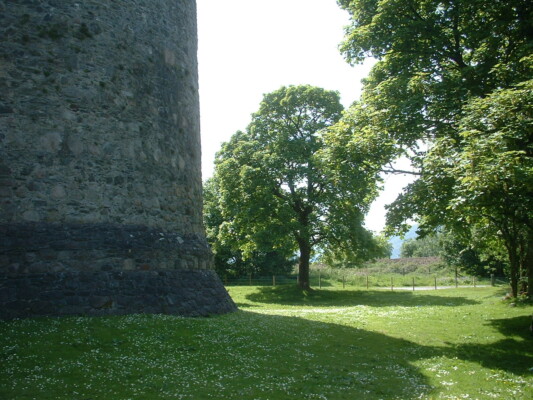 Old Inverlochy castle